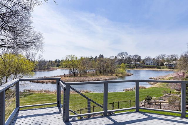 5621 Interlachen Circle, Edina, MN 55436