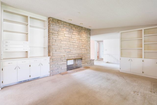 5621 Interlachen Circle, Edina, MN 55436