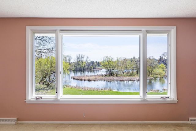 5621 Interlachen Circle, Edina, MN 55436