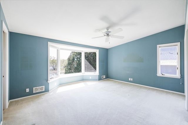 5621 Interlachen Circle, Edina, MN 55436