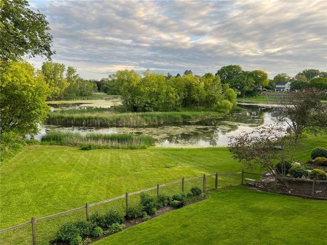 5621 Interlachen Circle, Edina, MN 55436