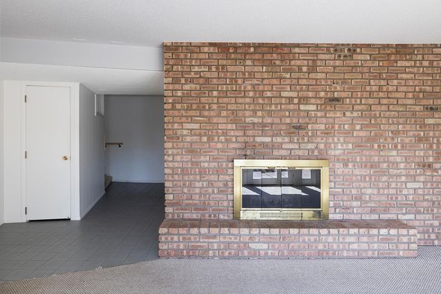 5621 Interlachen Circle, Edina, MN 55436