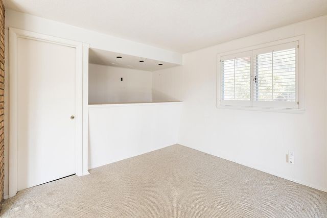 5621 Interlachen Circle, Edina, MN 55436