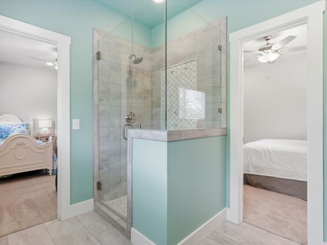 1913 E Lake Drive, Weatherford, TX 76087