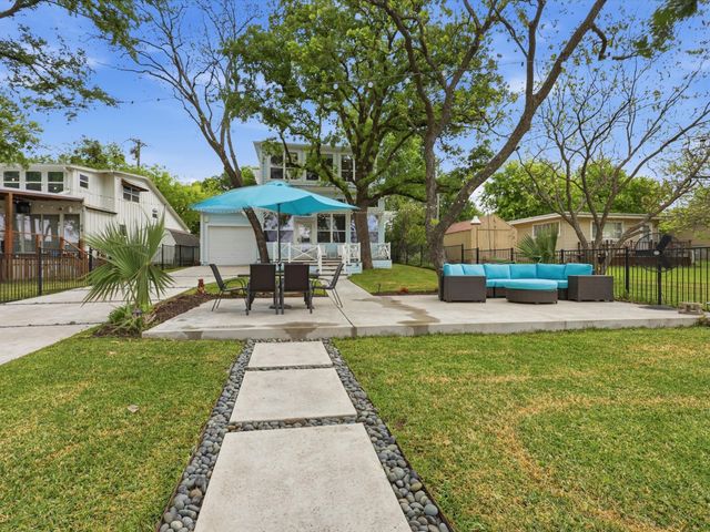 1913 E Lake Drive, Weatherford, TX 76087