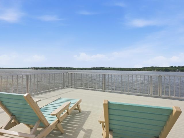 1913 E Lake Drive, Weatherford, TX 76087