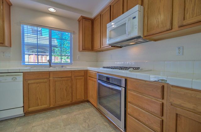 10845 Peony Place Dr, Stockton, CA 95209