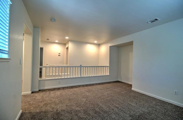 10845 Peony Place Dr, Stockton, CA 95209