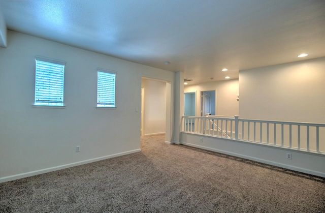 10845 Peony Place Dr, Stockton, CA 95209