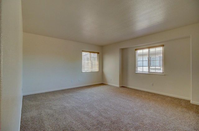 10845 Peony Place Dr, Stockton, CA 95209