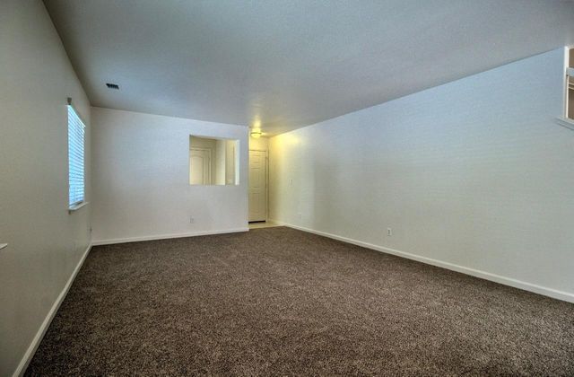 10845 Peony Place Dr, Stockton, CA 95209