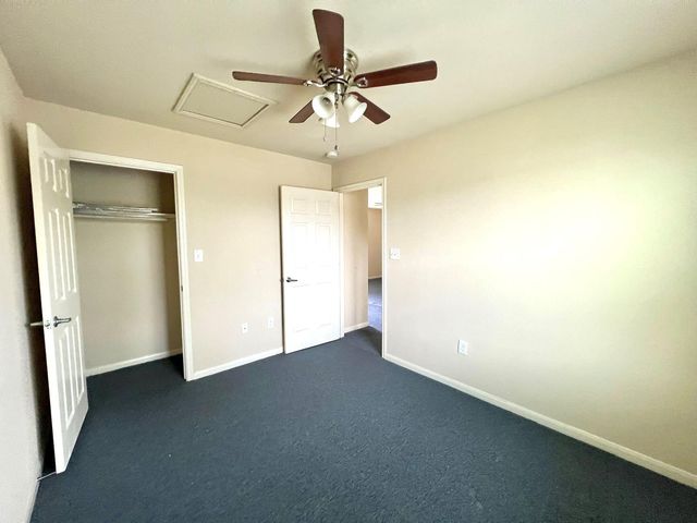2508 S Houston Avenue D, Humble, TX 77396