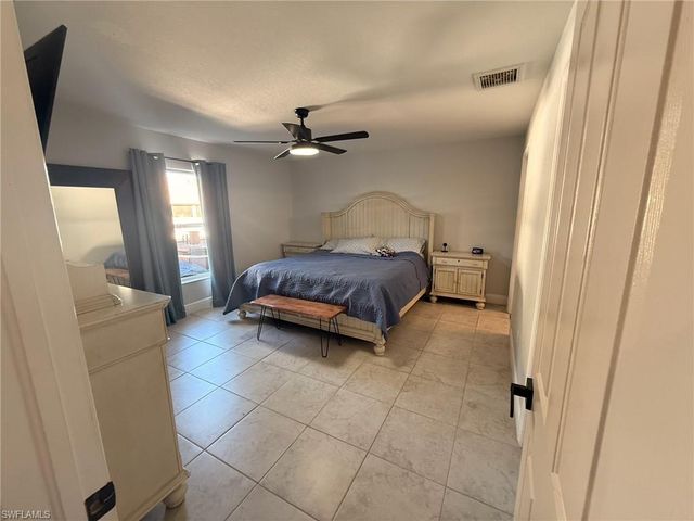 3195 Mayflower TER, North Port, FL 34286