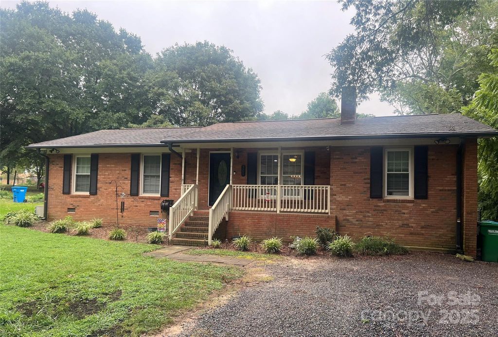 305 Locust Avenue, Locust, NC 28097