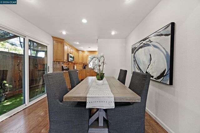 1730 Elm Rd, Concord, CA 94519