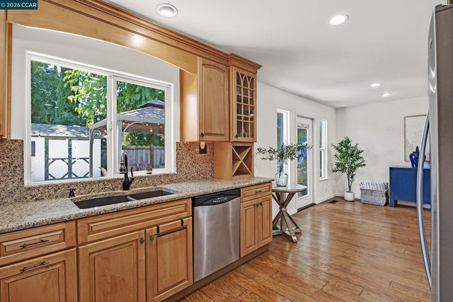 1730 Elm Rd, Concord, CA 94519