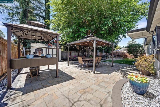 1730 Elm Rd, Concord, CA 94519