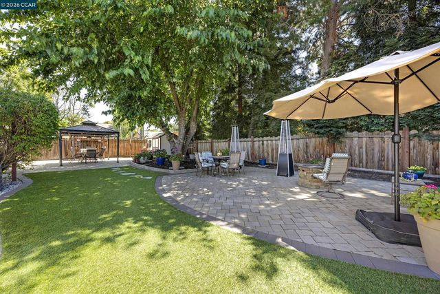 1730 Elm Rd, Concord, CA 94519