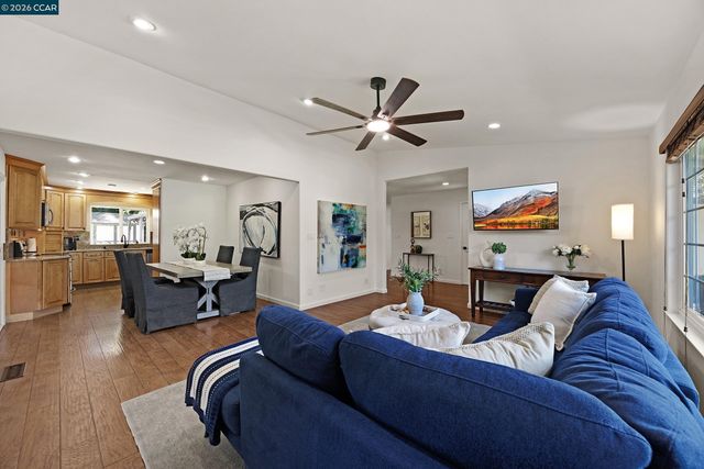 1730 Elm Rd, Concord, CA 94519