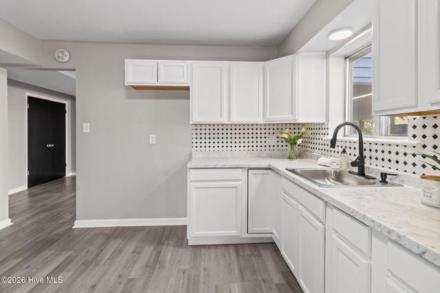 214 Kerry Court, Jacksonville, NC 28546