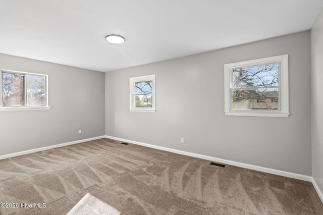 214 Kerry Court, Jacksonville, NC 28546