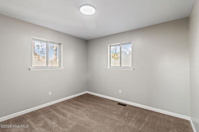 214 Kerry Court, Jacksonville, NC 28546