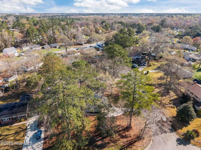 214 Kerry Court, Jacksonville, NC 28546