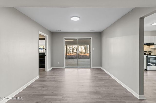 214 Kerry Court, Jacksonville, NC 28546