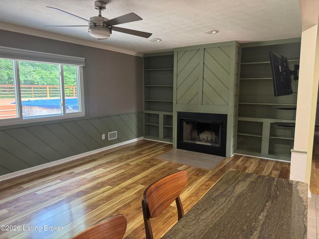 5319 Brookswood Rd, Crestwood, KY 40014