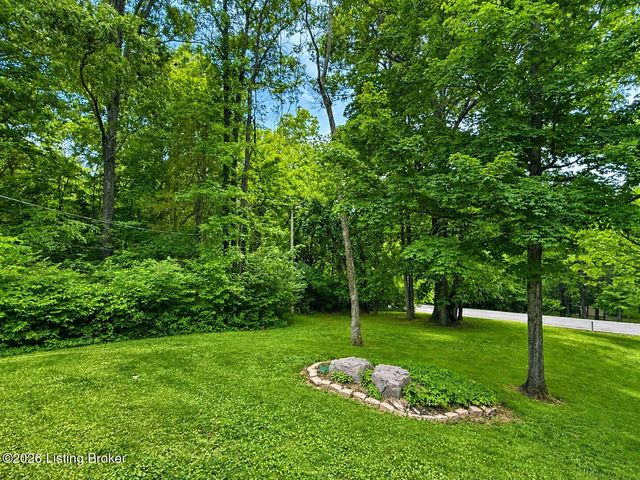 5319 Brookswood Rd, Crestwood, KY 40014