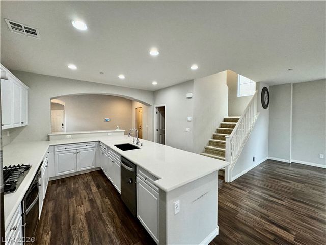 353 Ambitious Street, Henderson, NV 89011