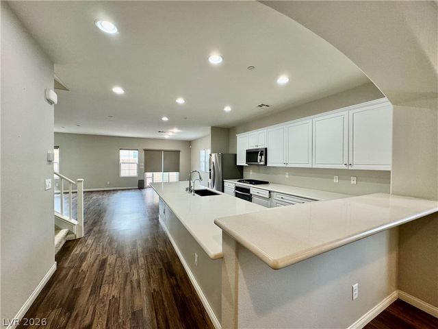 353 Ambitious Street, Henderson, NV 89011