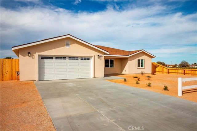 8225 Peach Avenue, California City, CA 93505