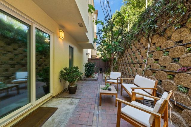 8336 Summit Way, San Diego, CA 92108