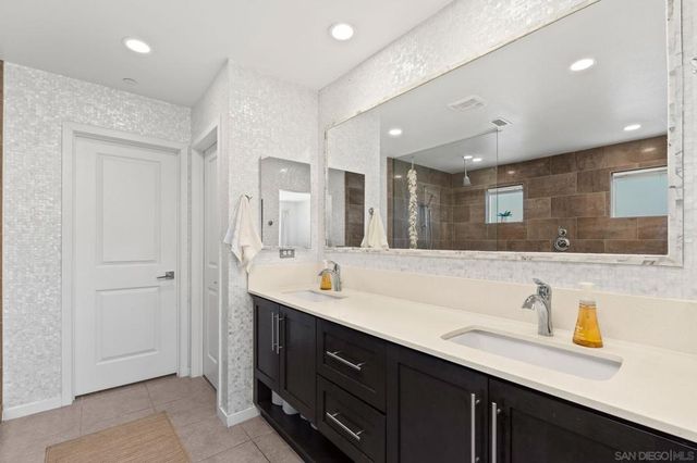 8336 Summit Way, San Diego, CA 92108