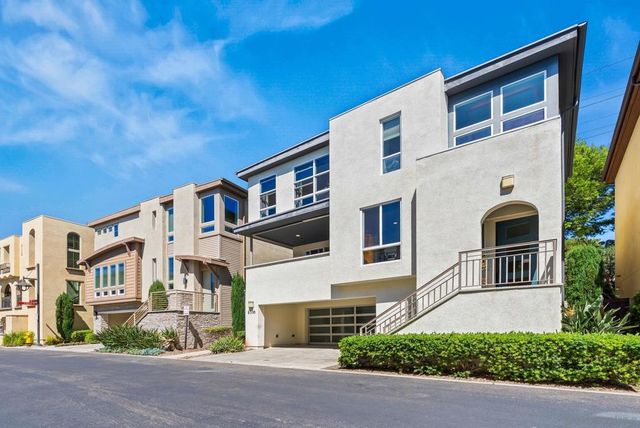 8336 Summit Way, San Diego, CA 92108