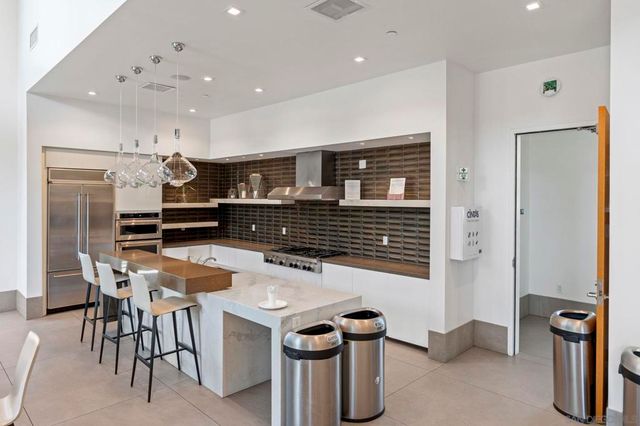 8336 Summit Way, San Diego, CA 92108