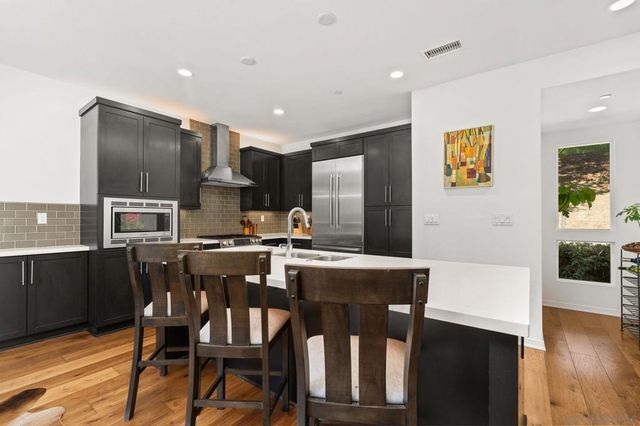 8336 Summit Way, San Diego, CA 92108