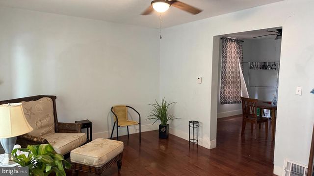 209-211 WILLOW AVE, Altoona, PA 16601