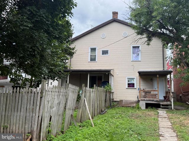 209-211 WILLOW AVE, Altoona, PA 16601