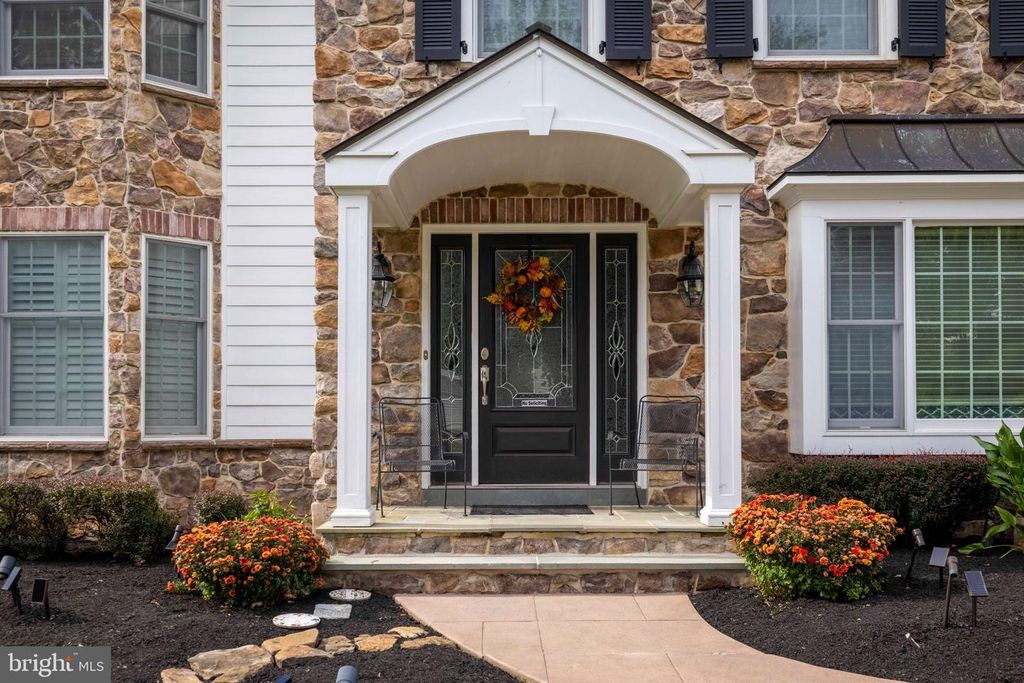 103 CANTERBURY LN, Lansdale, PA 19446 — photo 2