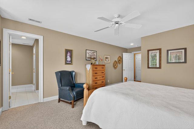 374 Hidden Creek Circle, Spartanburg, SC 29306