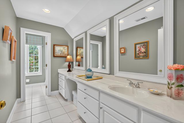 374 Hidden Creek Circle, Spartanburg, SC 29306