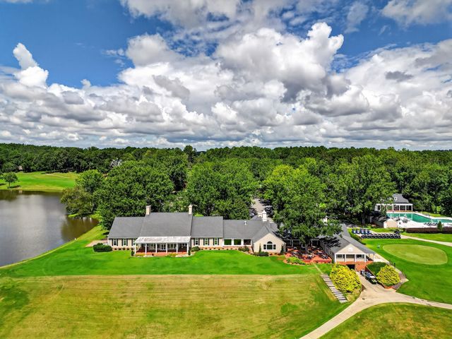 374 Hidden Creek Circle, Spartanburg, SC 29306