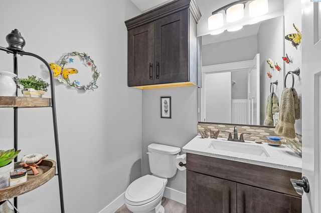 3006 N Bermuda Rd, Kennewick, WA 99338