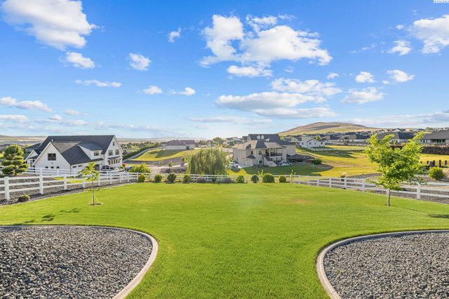 3006 N Bermuda Rd, Kennewick, WA 99338