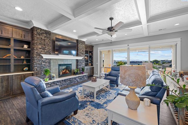 3006 N Bermuda Rd, Kennewick, WA 99338