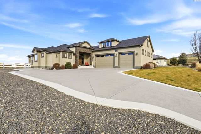 3006 N Bermuda Rd, Kennewick, WA 99338