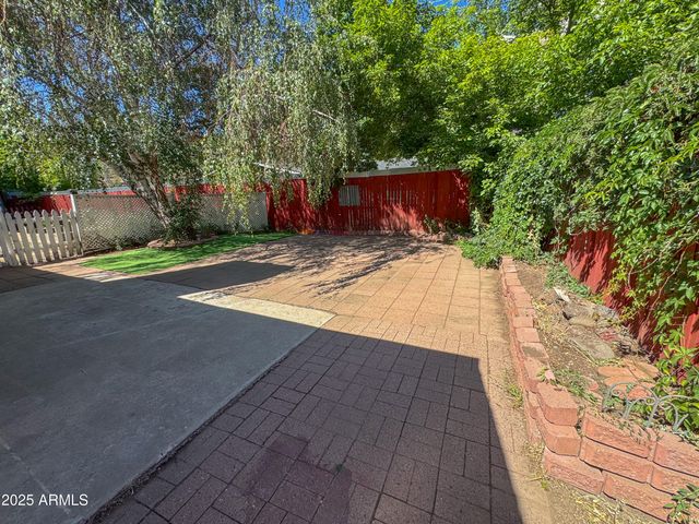 1707 N FORT VALLEY Road, Flagstaff, AZ 86001