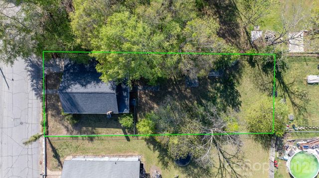 304 Garrou Avenue SE, Valdese, NC 28690